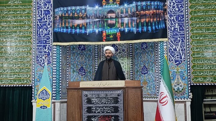 امام جمعه بهاباد: آمریکا در مخمصه گیر افتاده و راه خروج ندارد