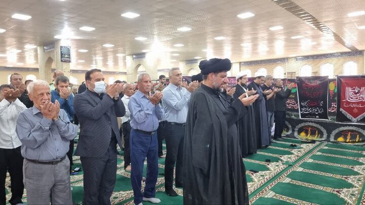 امام جمعه گناوه: حفظ اتحاد مقدس راه مقابله با توطئههای دشمن است امام جمعه گناوه: حفظ اتحاد مقدس راه مقابله با توطئههای دشمن است