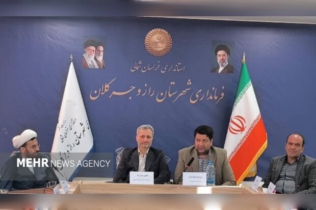 بازرگان: راه آسفالت روستاهای راز و جرگلان به ۷۰ درصد می‌رسد