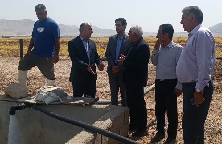 بهره‌برداری از طرح آبیاری تحت فشار در ۱۰ هکتار از اراضی رومشکان