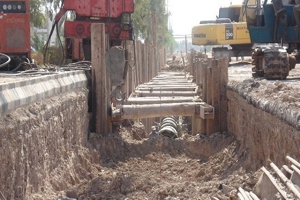 بوی نامطبوع فاضلاب در غرب کرمان؛ بالاآمدن آبهای زیر زمینی زیر پوست شهر بوی نامطبوع فاضلاب در غرب کرمان؛ بالاآمدن آبهای زیر زمینی زیر پوست شهر