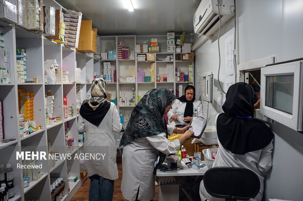 بیمارستان‌های سیار مجهز سپاه در مهران، خسروی و باشماق مستقر است