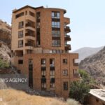 تخریب ساختمان ۱۰ طبقه غیرمجاز در اراضی ملی میگون آغاز شد