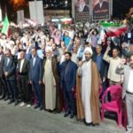 تداوم اجتماع شبانه کردستانی ها در میدان