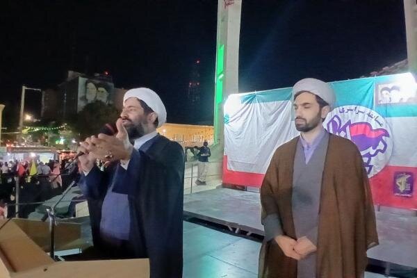 جامعه امروز بیش از هر زمان دیگری به وحدت نیاز دارد