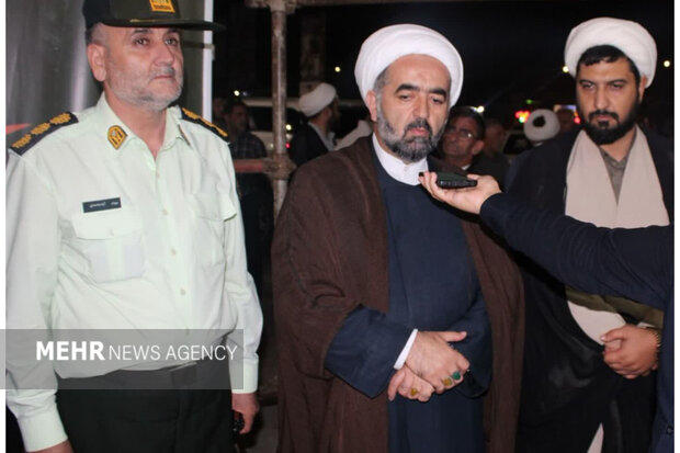 حضور مردم کمر دشمن را شکست