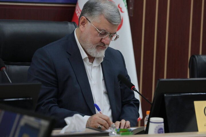 دفاع از ایران گاه در یک تیتر دقیق و یک قلم مسئولانه خلاصه می شود