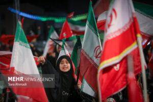 صد و هفتاد و پنجمین شب تجمع زنجانی‌ها در میدان