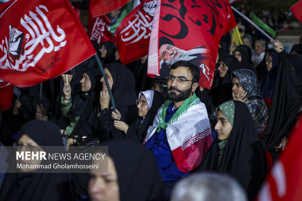ضیاء‌آباد در یکصد و پنجاه‌وپنجمین شب؛ مردم پای کار ایستادگی