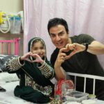 عمو پورنگ در مرکز طبی کودکان+ عکس