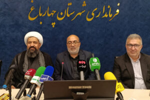 فرماندار چهارباغ: با متخلفان قطع درختان برخورد می‌شود