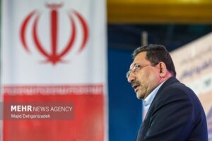 فولاد خوزستان باید به سمت نوسازی و توسعه حرکت کند