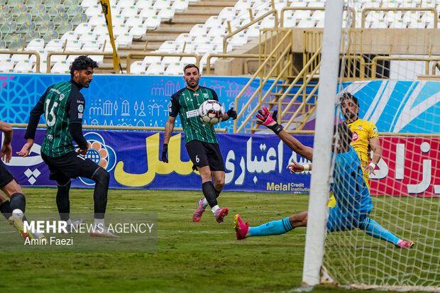 لیگ برتر در جست‌وجوی اولین‌ها/ از دومین برد پرسپولیس تا نخستین امتیاز