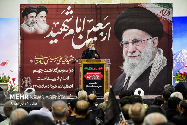 محمدحسنی: دشمن تصور می‌کرد با شهادت رهبر شهید مسیر انقلاب متوقف می‌شود