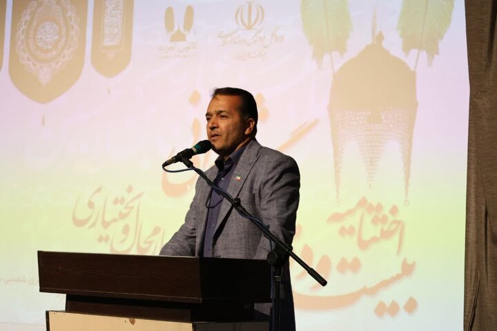 مردمی که فرهنگ عاشورایی دارد زیر بار ذلت نمی‌رود 