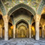 مساجد؛ سنگرهای مقاومت فرهنگی و کانون‌های خدمت‌رسانی محلی