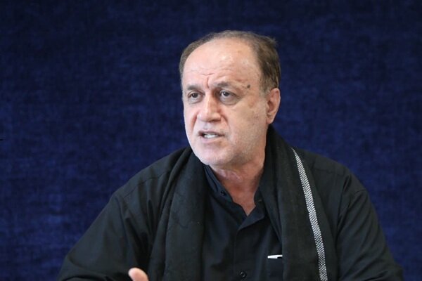 ملت ایران از آرمان‌های انقلاب عقب‌نشینی نمی‌کند
