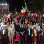میدان آزادی سنندج جلوه‌ای از همدلی و حمایت از ایران
