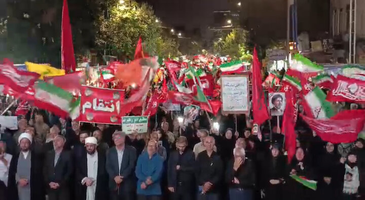 نمایش اتحاد و ایستادگی مردم ارومیه در شب‌های اقتدار ملی