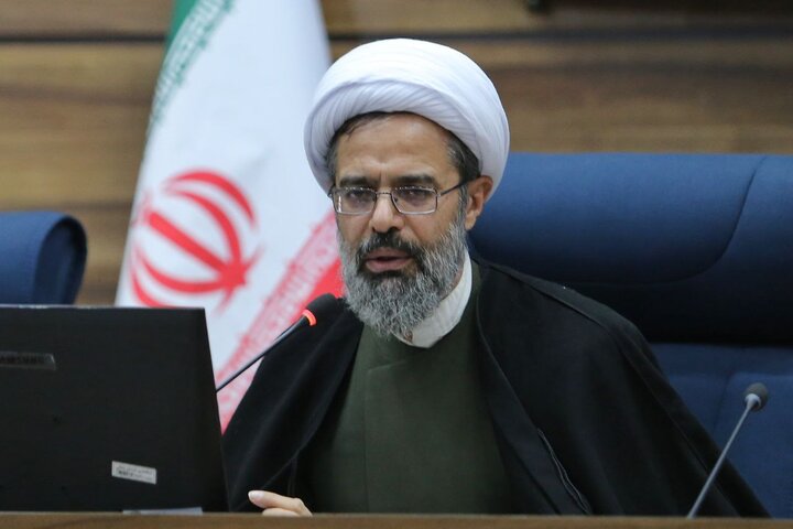نوری:بیانات رهبر انقلاب باید محور حرکت همه مجموعه‌ها باشد