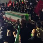 وداع مردم بندرانزلی با دریانورد شهید «نیما مرادی » در اجتماع شبانه