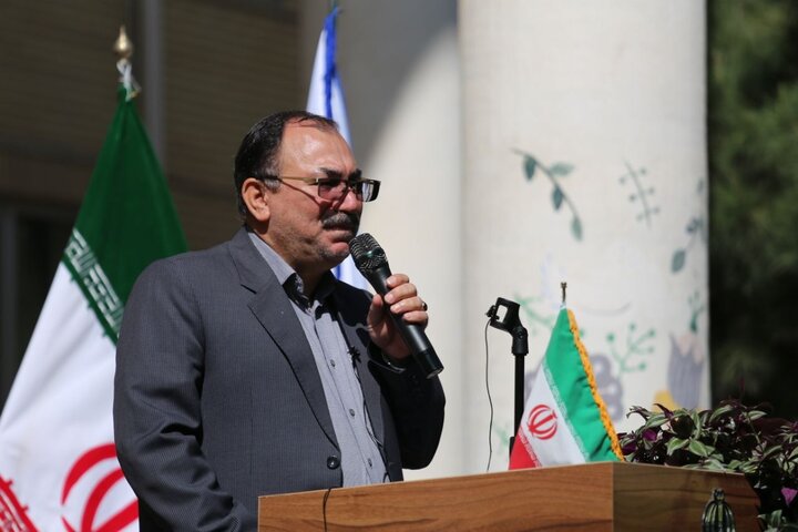 پاکمهر: توسعه صنعت بدون توجه به زیرساخت آب شدنی نیست