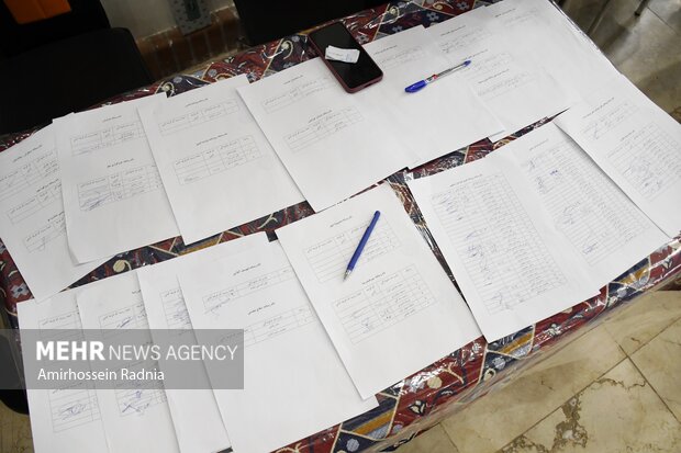 پشت هر خبر یک زندگی؛ اخباری که با جان نوشته میشوند پشت هر خبر یک زندگی؛ اخباری که با جان نوشته میشوند