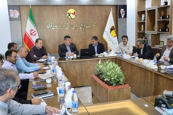 کیامهر: ظرفیت برق خورشیدی آذربایجان غربی دو برابر می‌شود
