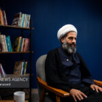 گروه جهادی در بروکراسی متوقف نمی‌شود، اما قانون‌گریز هم نیستند