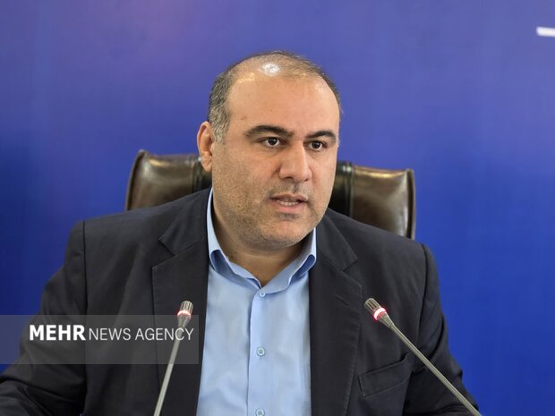 گلشن: لنگرود از قطب‌های اصلی تولید نوغان در کشور است