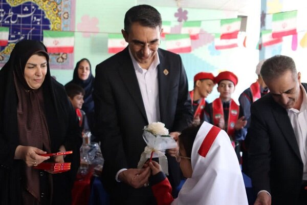 آغاز سال تحصیلی ۲۵ هزار کلاس‌اولی لرستان