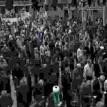 اقامه نماز استغاثه به ساحت مقدس امام زمان (عج) در حسینیه شهدای اراک
