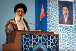 امام جمعه کرج: امیدآفرینی باید به راهبردی ملی تبدیل شود