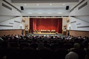 «امیر ارسلان وامدار» در ازنا روی آنتن رفت