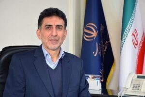 برگزاری رویداد «یک پرچم؛ یک ایران» با حضور ۴۰۰ دانش‌آموز در همدان