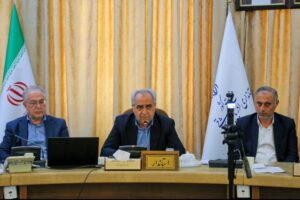 تأمین معیشت مردم با استفاده از تمام ظرفیت‌های قانونی دنبال می‌شود