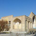 تالار تیموری درمسیرتبدیل شدن به موزه وبازار آثارفاخر صنایع دستی اصفهان