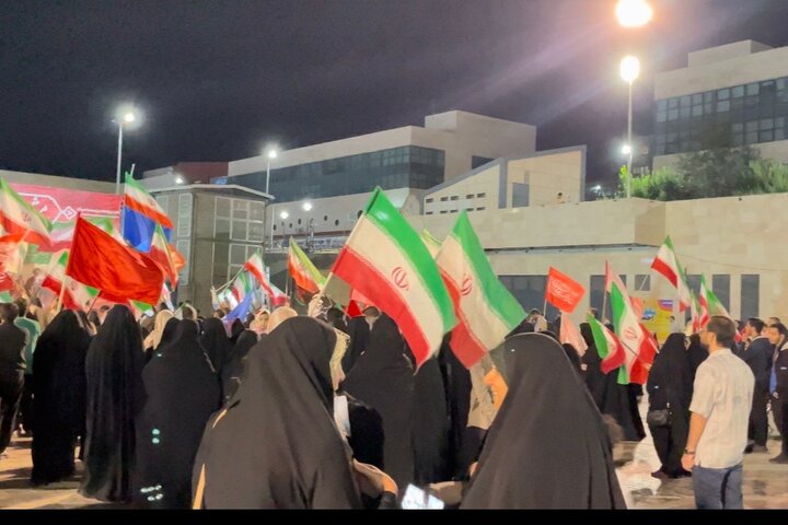 تداوم اجتماعات شبانه تبریز در خونخواهی رهبر شهید و حمایت از رهبری