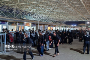 تردد بیش از ۴ میلیون نفر طی سال جاری از مرز مهران