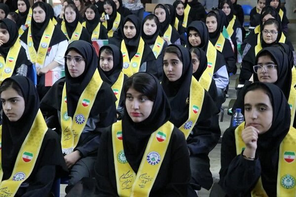 «جشن جوانه‌ها» برای دانش‌آموزان پایه هفتم لرستان برگزار شد