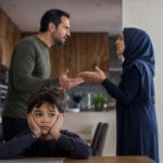 در اختلافات زناشویی کودکان را واسطه طرفداری یا آشتی نکنید