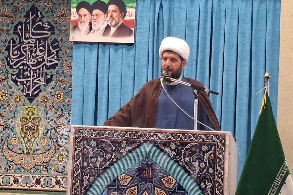 ذره‌ای انفعال در برابر دشمن، شروط آنها را به کشور تحمیل می‌کند