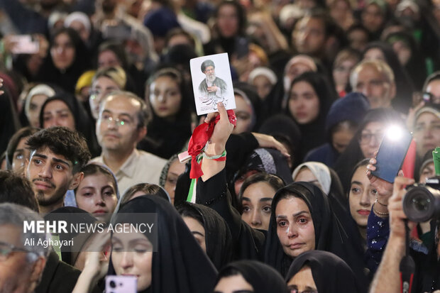 سلماسی ها در ۲۱۳امین موج مقاومت ملی در خیابان ایستاده‌اند
