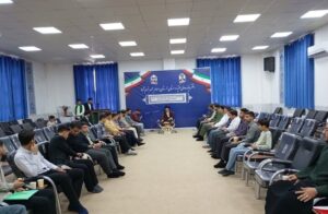شاهرخی: مسجد و روحانیت نباید از متن جامعه فاصله بگیرند