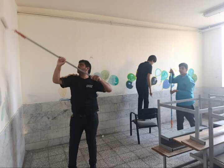 طلوع دوباره دانش در دل ویرانه‌ها؛ بازگشت طنین زنگ مدارس جنگ‌زده مرکزی