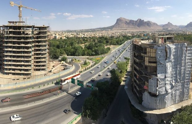 مازندران در آزمون هوا و زمین؛ کوچ برج سازان به شمال مازندران در آزمون هوا و زمین؛ کوچ برج سازان به شمال