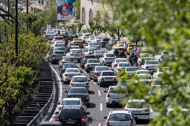 یک‌طرفه شدن محورهای چالوس و هراز برای بازگشت مسافران