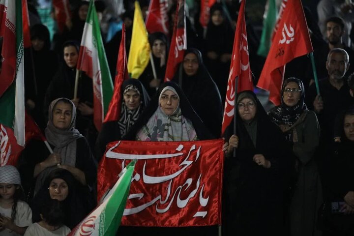 ۲۰۲ شب استقامت و ایستادگی مردم ولایی ارومیه در خیابان