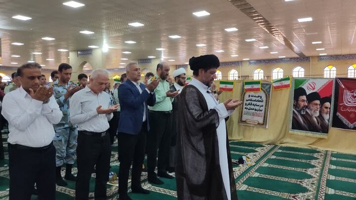 امام جمعه گناوه: همه باید برای مقابله با آسیبهای اجتماعی همکاری کنند امام جمعه گناوه: همه باید برای مقابله با آسیبهای اجتماعی همکاری کنند