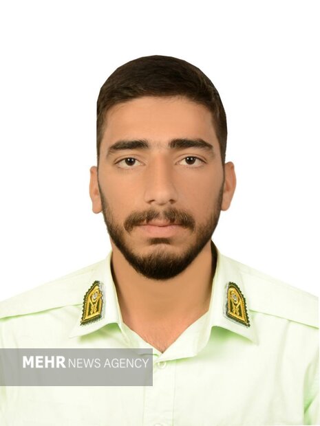 اولین تصویر از شهید حادثه تروریستی راسک؛ گروهبان یکم «علیرضا سنچولی» اولین تصویر از شهید حادثه تروریستی راسک؛ گروهبان یکم «علیرضا سنچولی»
